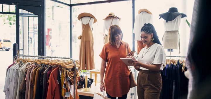 Créatrice de Wishibam, qui aide les commerçants à digitaliser leur offre au sein de « market-places » de proximité, Charlotte Journo-Baur souligne l’importance du commerce physique. Et sa nécessaire adaptation.