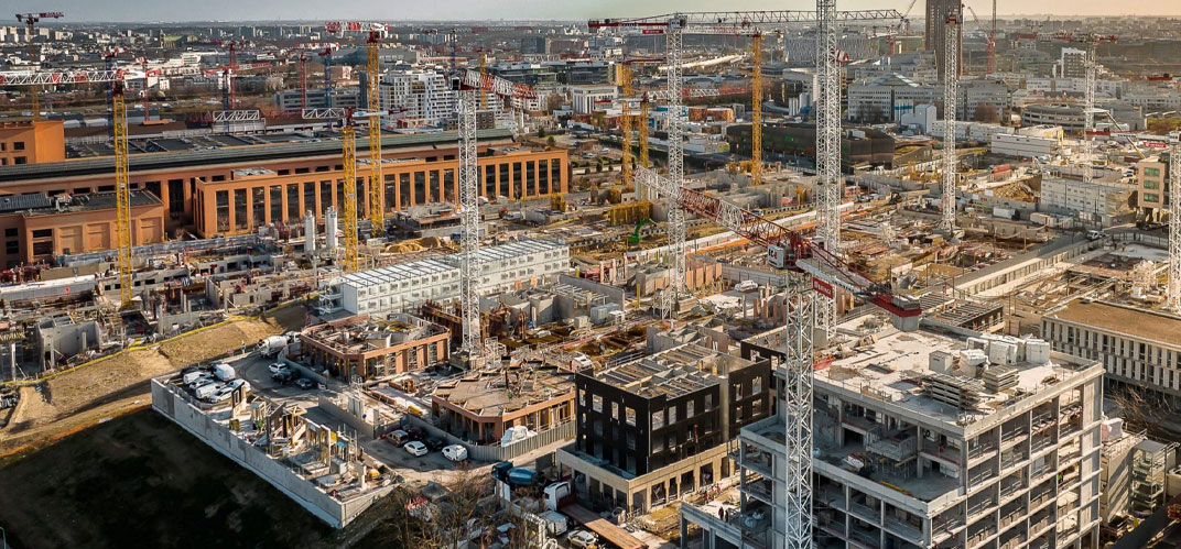 Un vaste chantier de construction à l'image de ceux du Grand Paris à l'horizon des jeux olympiques de 2024.