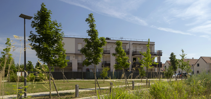 Trame verte et gestion des eaux pluviales : deux exemples remarquables en Bourgogne-Franche-Comté