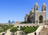 Euroméditerranée : vue de la Bonne mère à Marseille