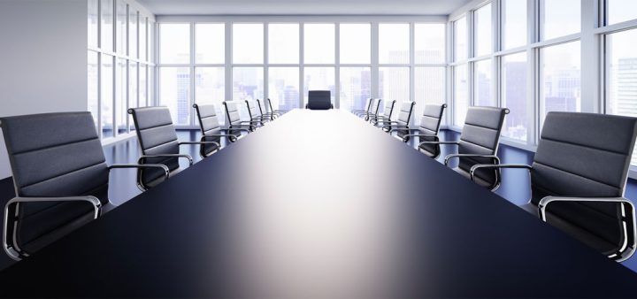 Visuel d'illustrations : salle de conférence de bureaux vides.
